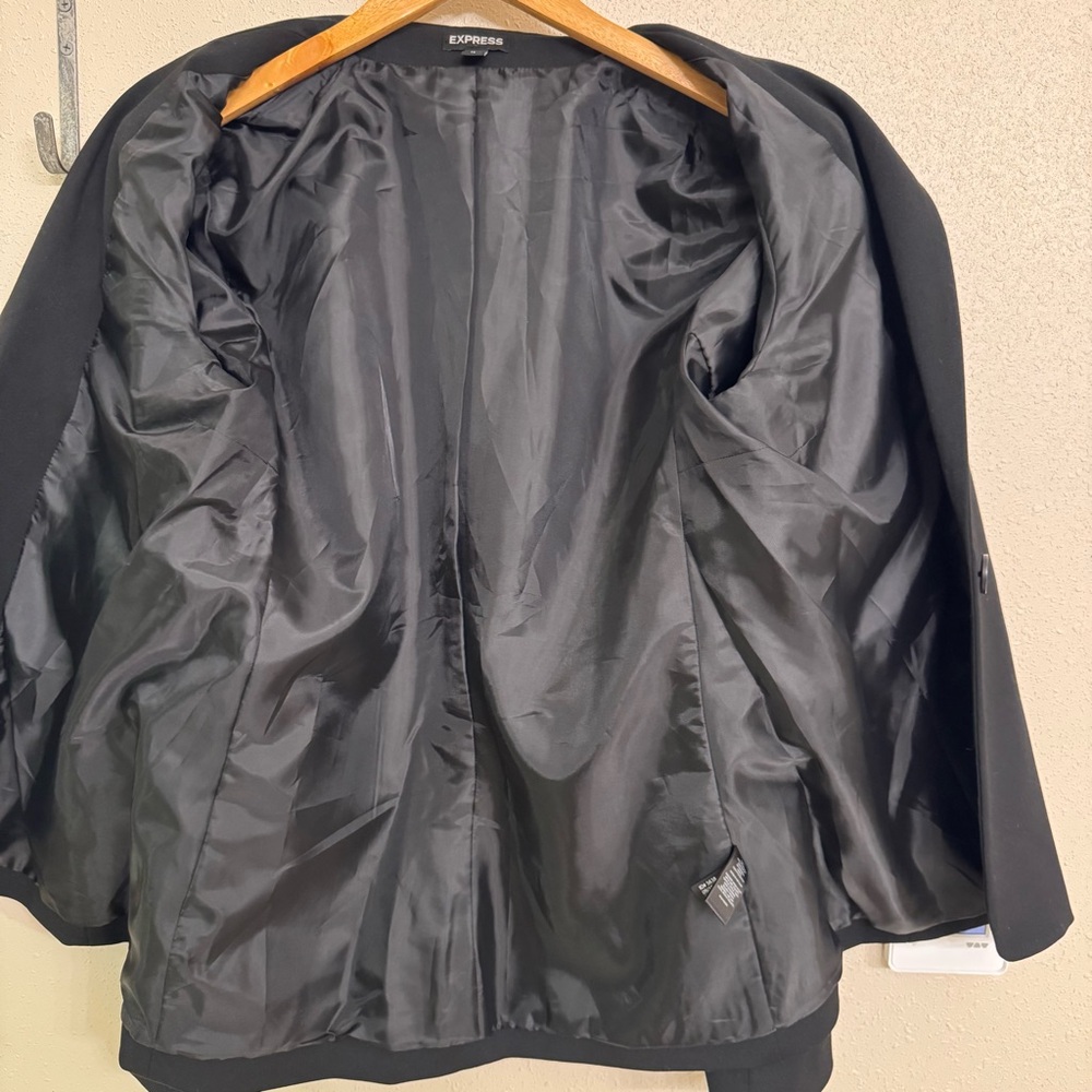 Express Women's Classic One Button Blazer Black 12 - Picture 8 of 10